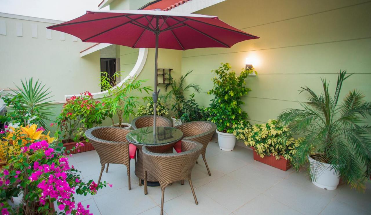 Villa Joystreet - Beachy Blossom Siolim Exterior foto
